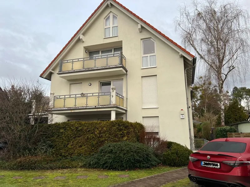 2-Zimmer-Dachgeschosswohnung zzgl. Zimmer im Spitzboden — photo 1